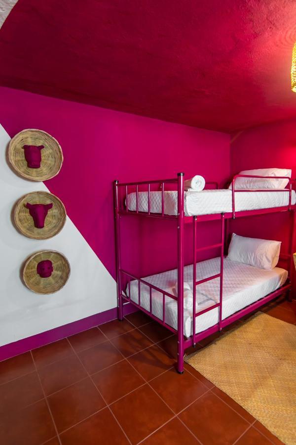 אנטיגואה גואטמלה Why Not Hotel מראה חיצוני תמונה